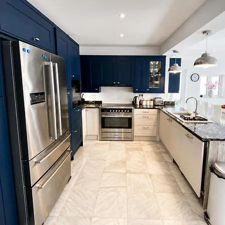 Private, Luxury Villa- San Pedro,