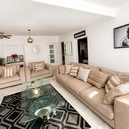 Private, Luxury Villa- San Pedro, Villa